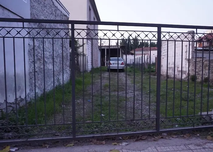 Santa Monica Prestige *